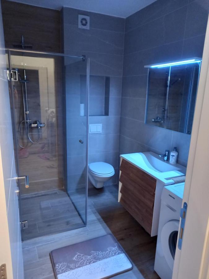 Apartman Vrbas Sa Podzemnom Garazom Banja Luka Exterior foto