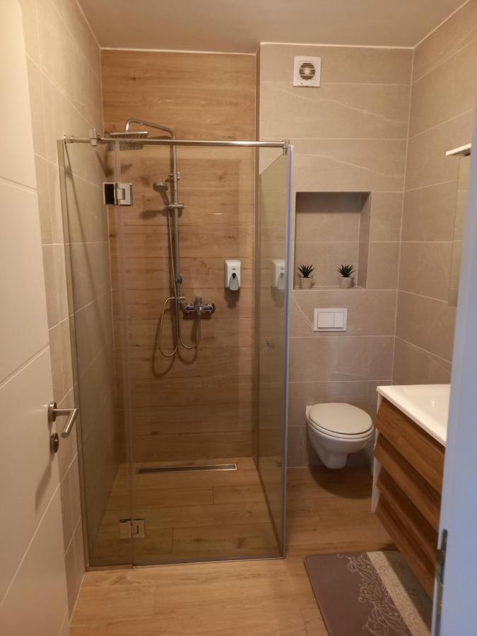 Apartman Vrbas Sa Podzemnom Garazom Banja Luka Exterior foto