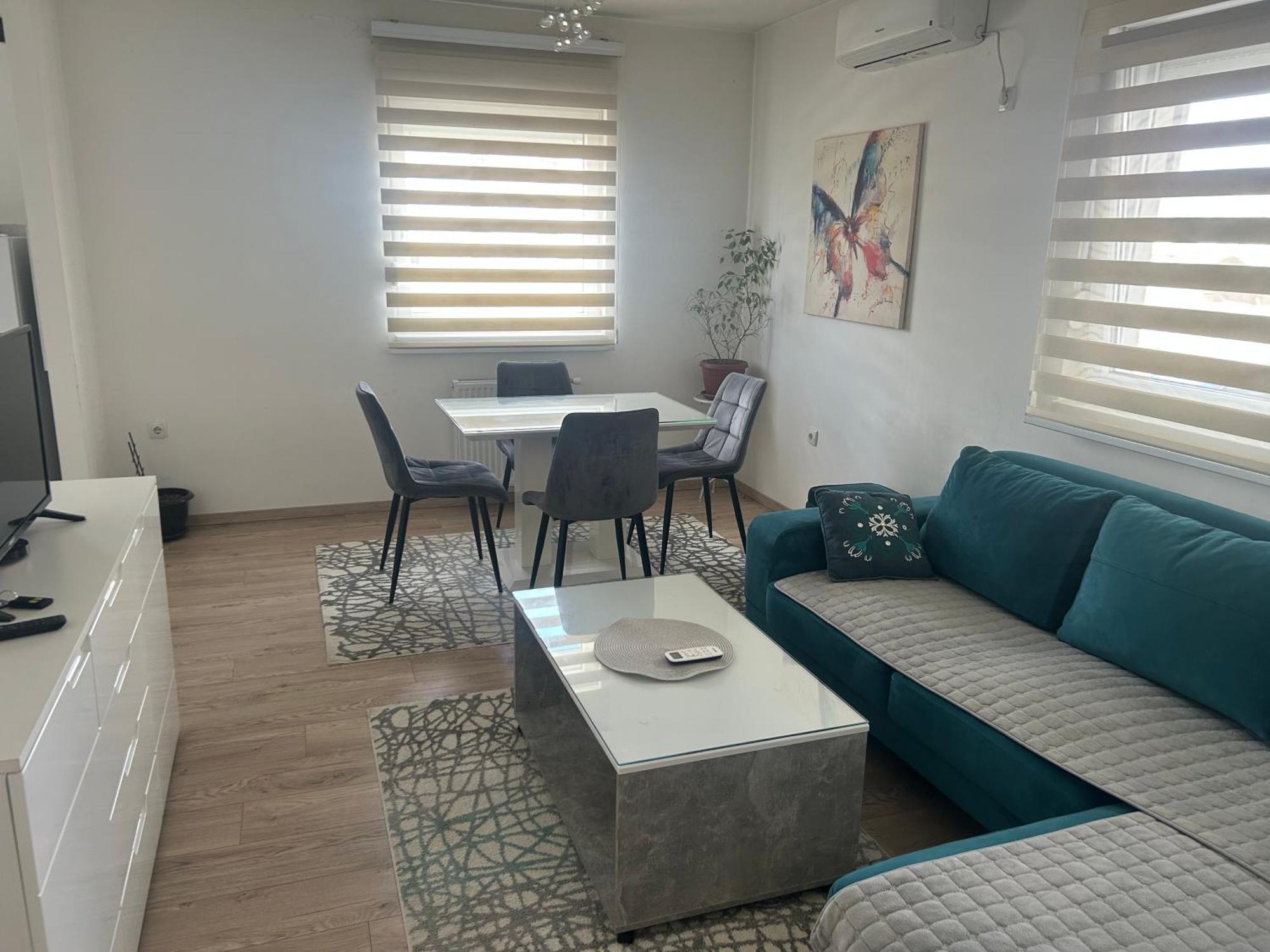 Apartman Vrbas Sa Podzemnom Garazom Banja Luka Exterior foto